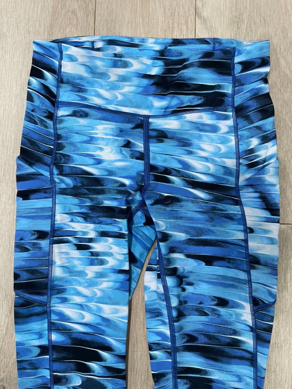 Lululemon Speed Up Crop 21" Tidal Multi Size 4 W6AO8S - Picture 7 of 16